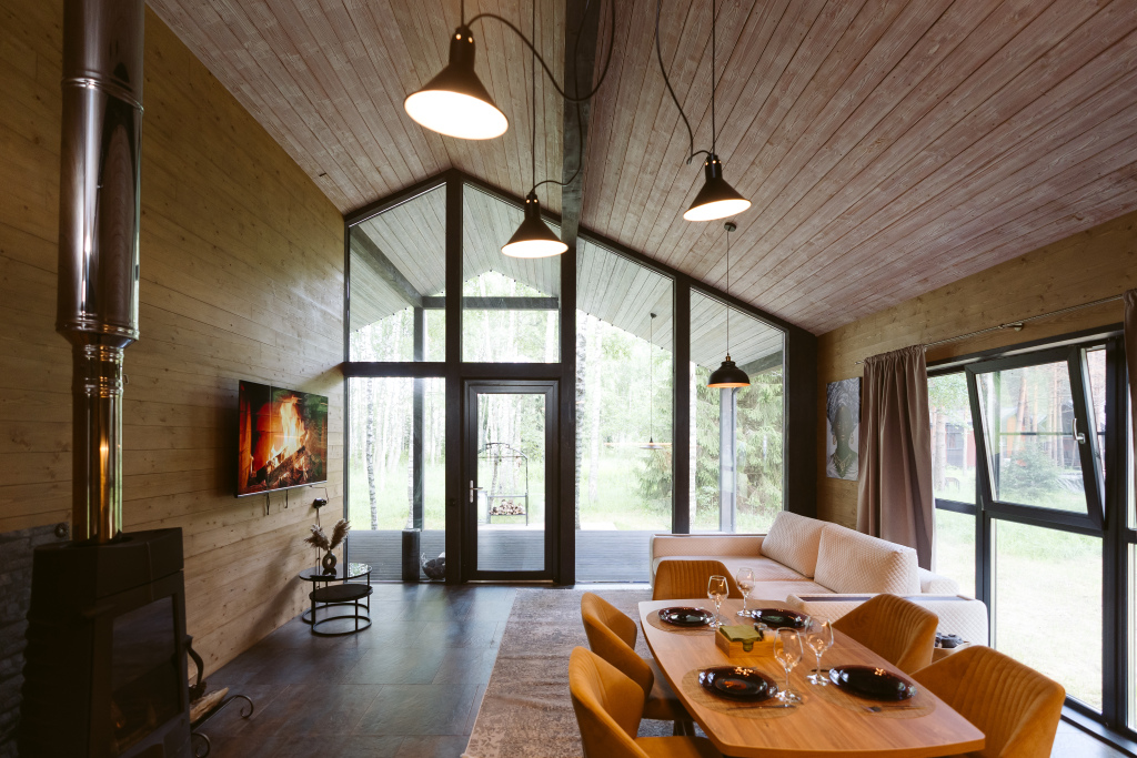 Красный Огорок: База отдыха Дом CASSANDRA Berloga Country Resort