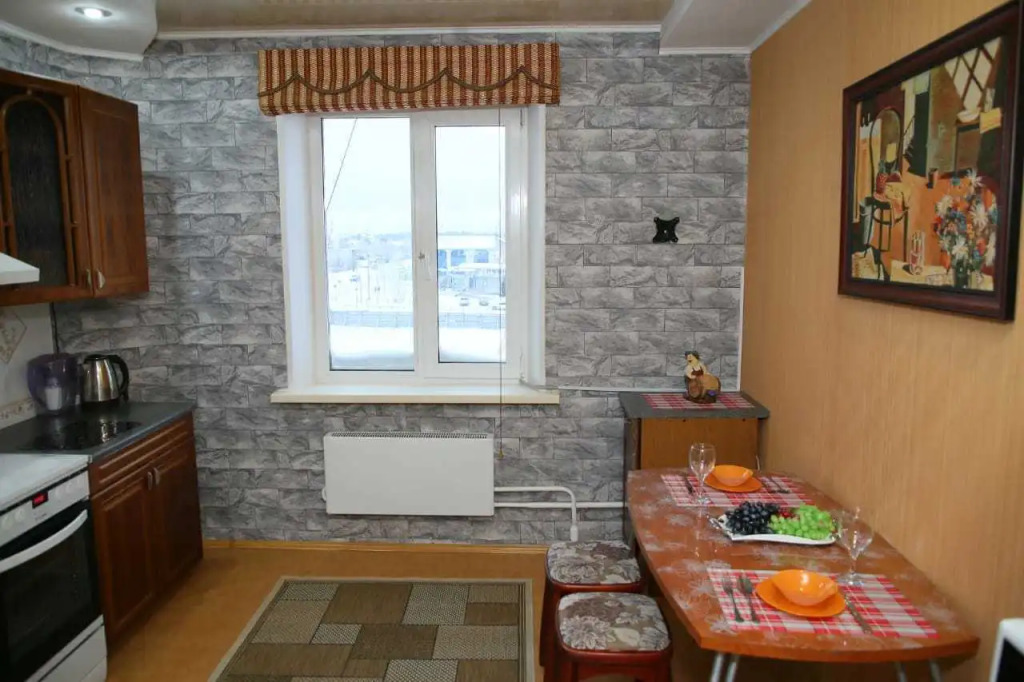 Ноябрьск: Квартира на Изыскателей 41 кв 36