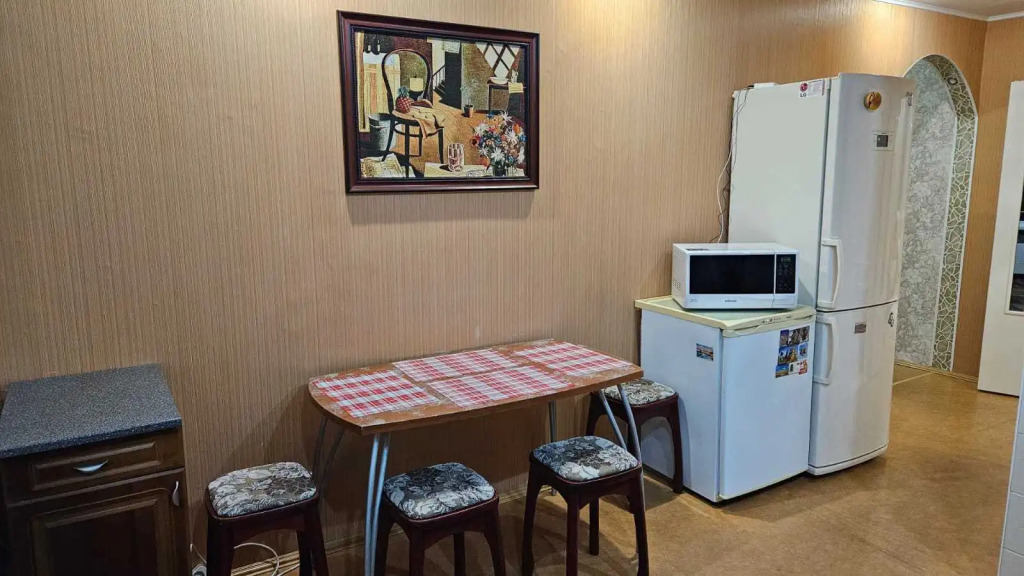 Ноябрьск: Квартира на Изыскателей 41 кв 36