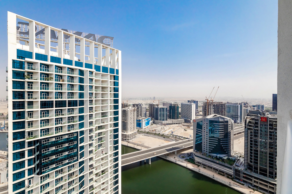 Дубай: Апартаменты Modern Studio at Damac Maison Prive