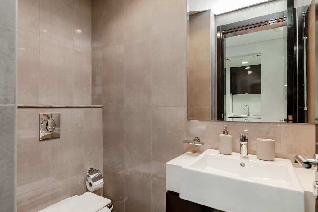 Дубай: Апартаменты Stylish 1BR at Damac Merano Tower with Great View