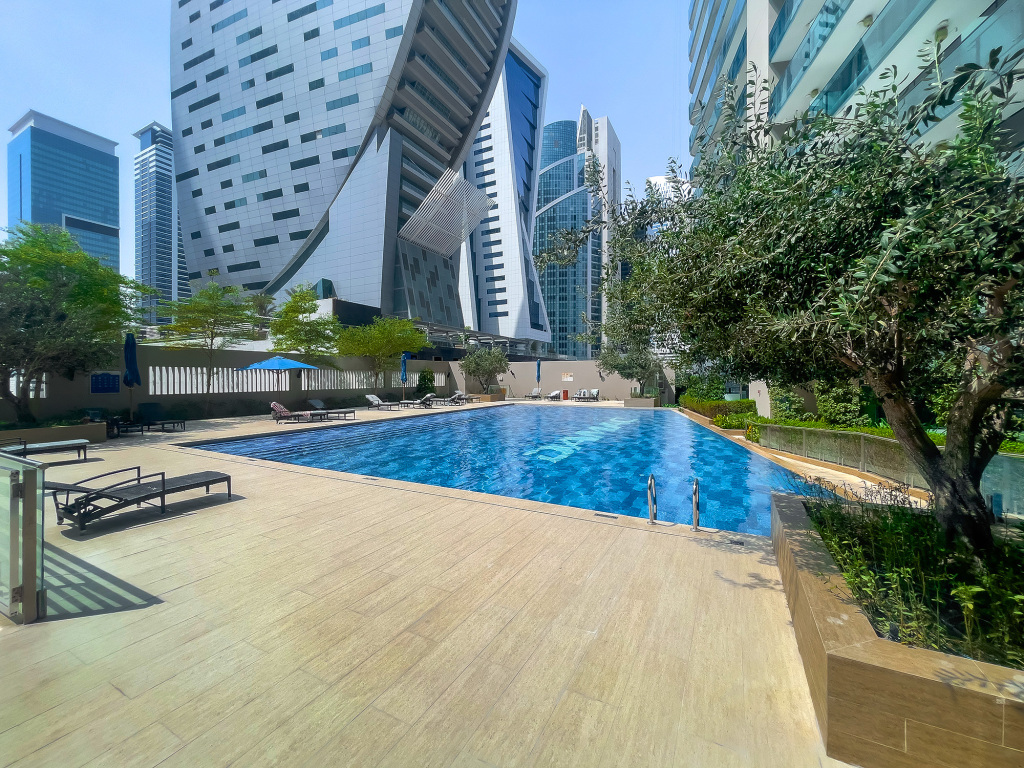 Дубай: Апартаменты Stylish 1BR at Damac Merano Tower with Great View