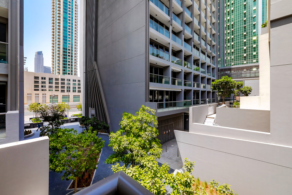 Дубай: Апартаменты Excellent 2BR at Sterling Business Bay