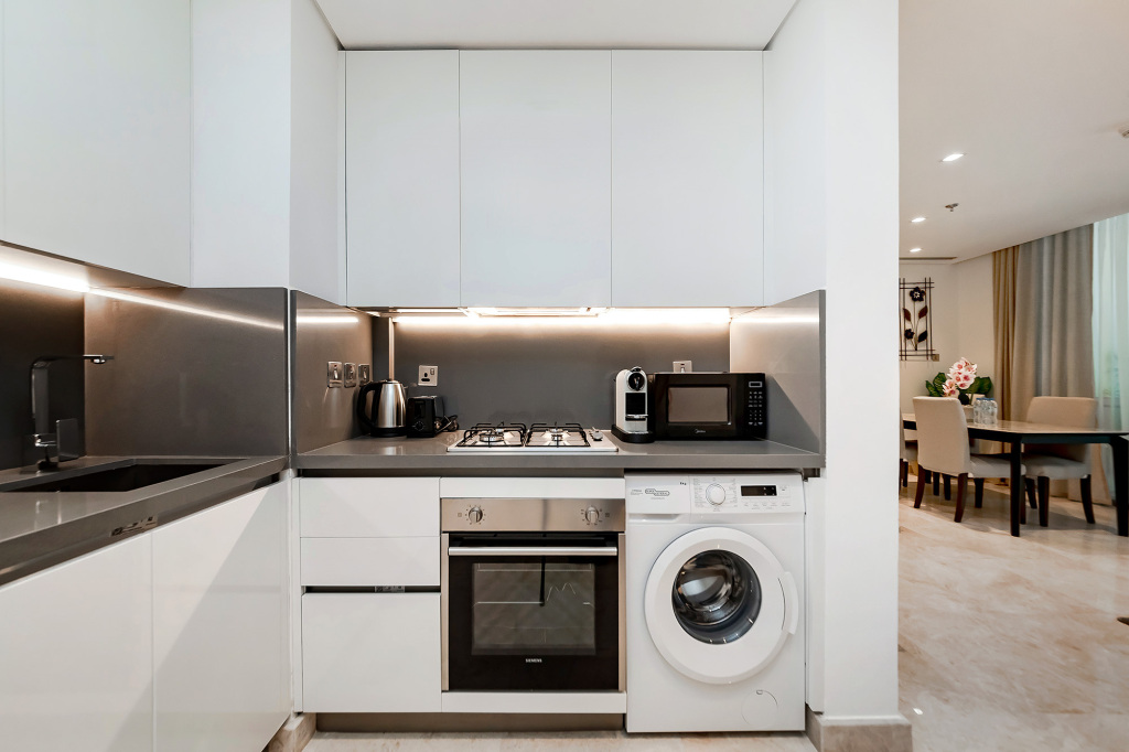 Дубай: Апартаменты Excellent 2BR at Sterling Business Bay