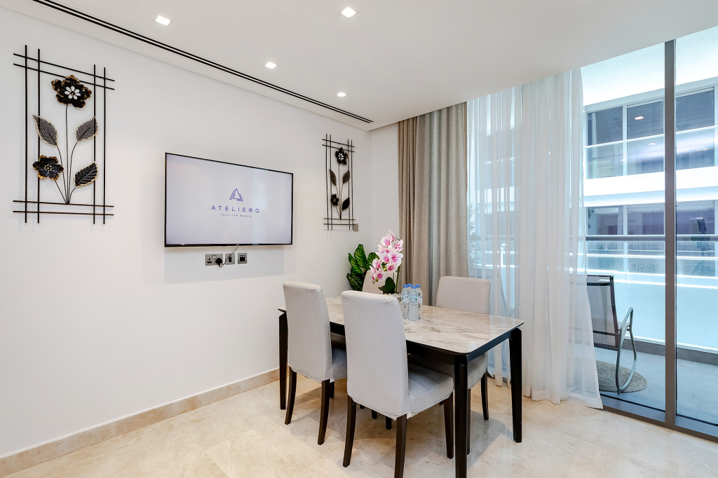 Дубай: Апартаменты Excellent 2BR at Sterling Business Bay