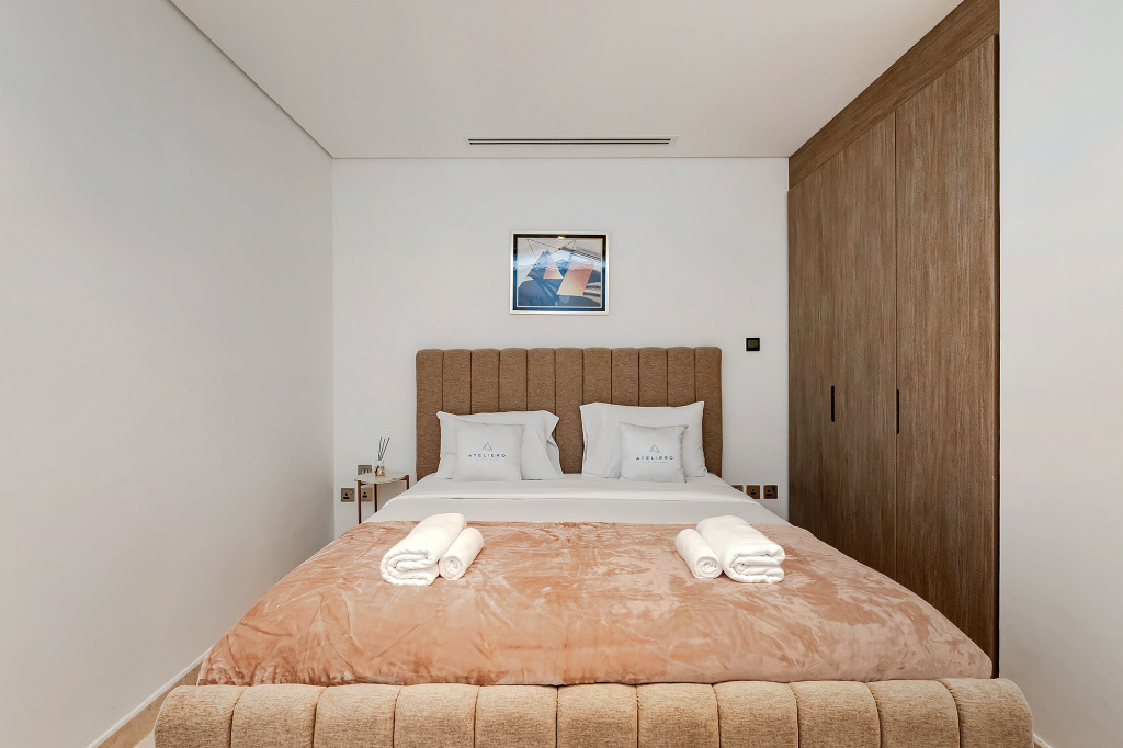 Дубай: Апартаменты Excellent 2BR at Sterling Business Bay