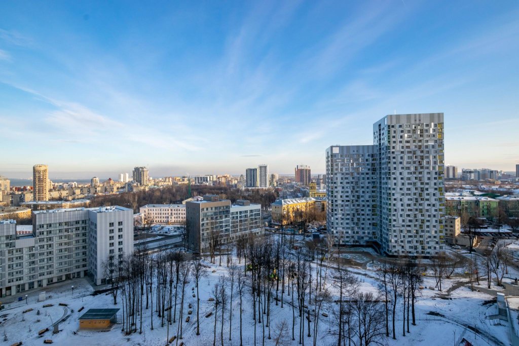Пермь: Cosmos (Космос) на улице Революции 52В