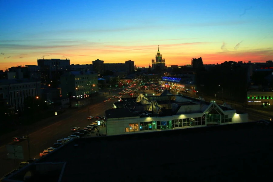 Москва: Апартаменты 2х-Квартира 100