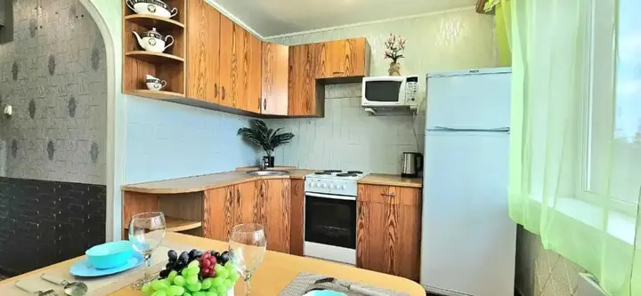 Ноябрьск: Квартира на Мира 57/55