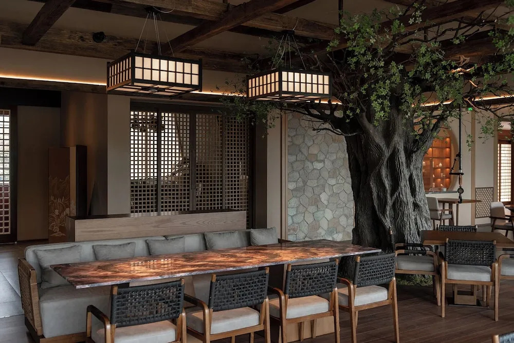 Шанхай: Hyakumangoku Onsen Hotel