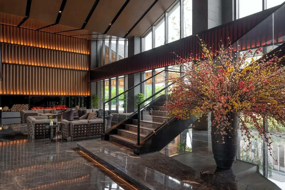 Шанхай: Hyakumangoku Onsen Hotel