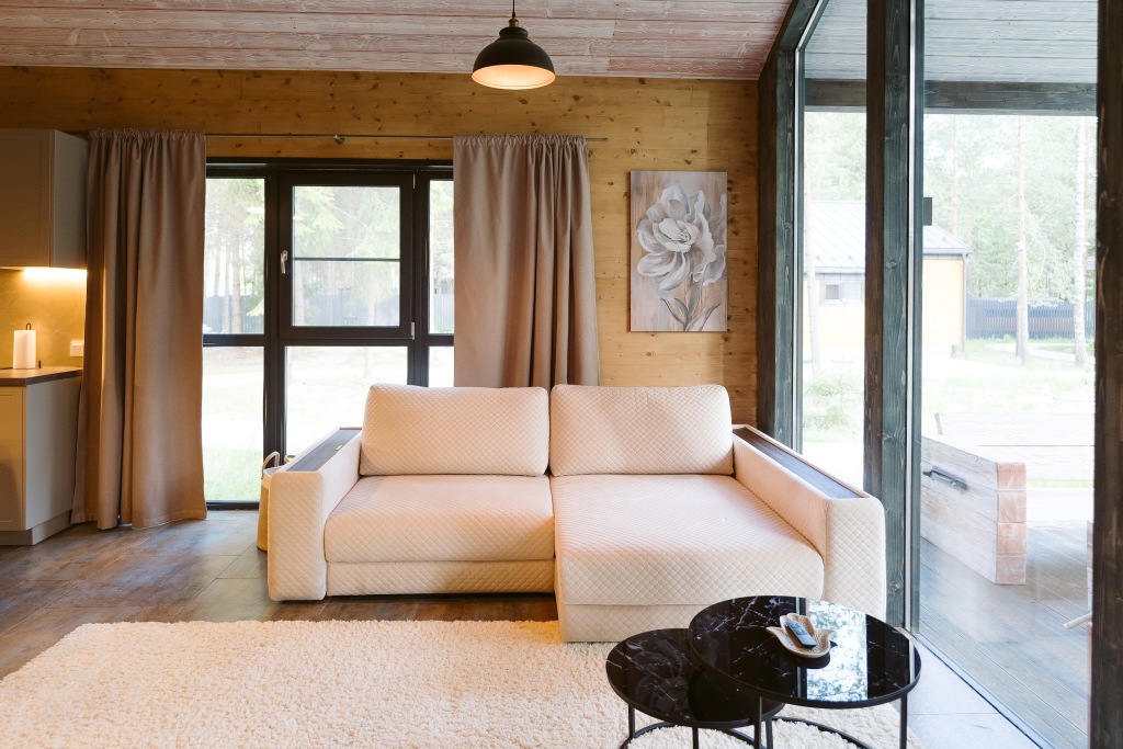 Красный Огорок: База отдыха Дом ANCHOR Berloga Country Resort