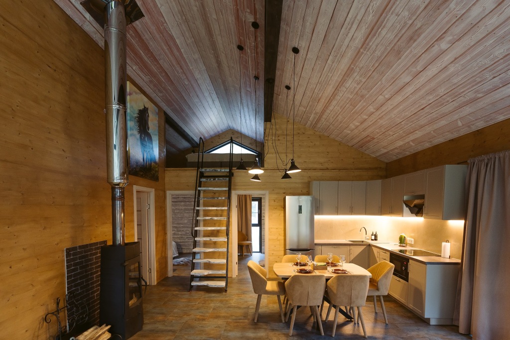 Красный Огорок: База отдыха Дом ANCHOR Berloga Country Resort