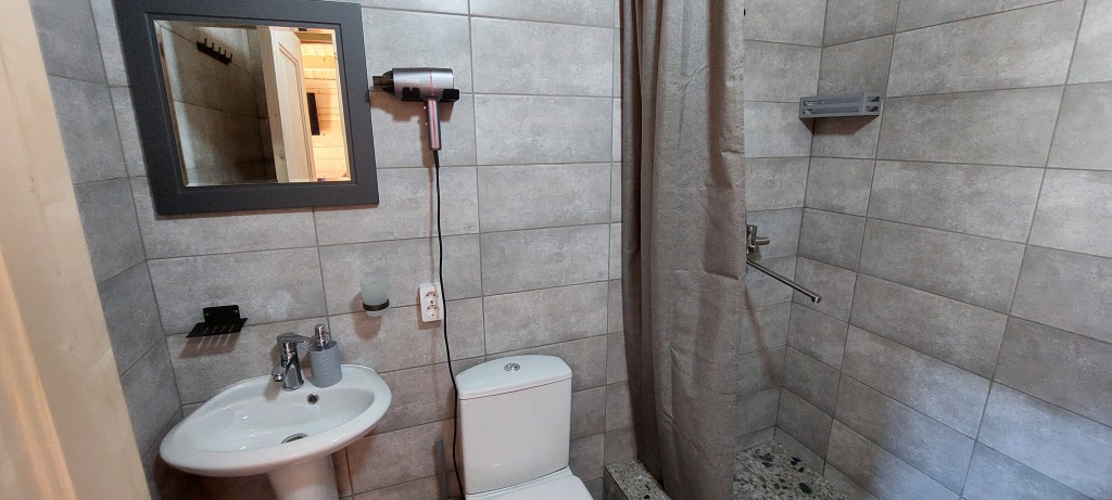 Лдзаа: Частный дом Eco House Eliza