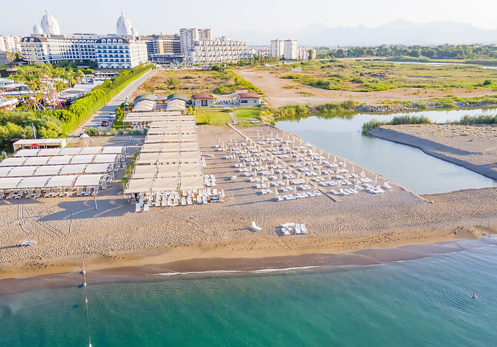 Аксу: Jura Hotels Lara Resort