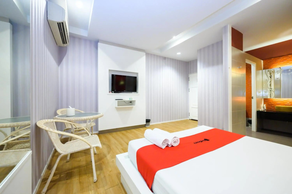Нонтхабури: RedDoorz Plus Reun Rattana Rattanathibet