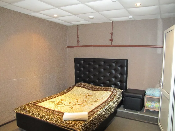 Пермь: Hotel Revolutsii 28