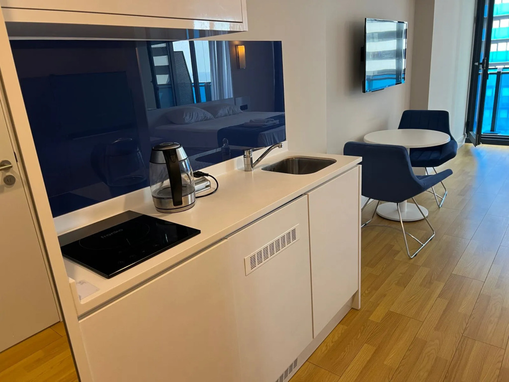 Батуми: Апартаменты Солнечный Батуми Orbi City C Block 2604