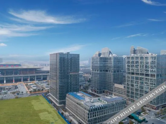 Нанкин: Qingmu Platinum Hotel (Nanjing South Railway Station South Square)