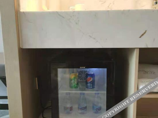 Нанкин: Qingmu Platinum Hotel (Nanjing South Railway Station South Square)