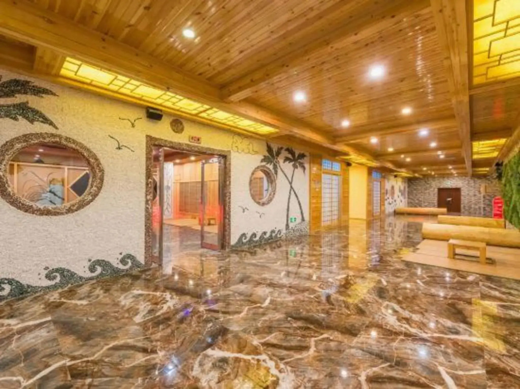 Харбин: Yabuli Forest Hot Spring Hotel
