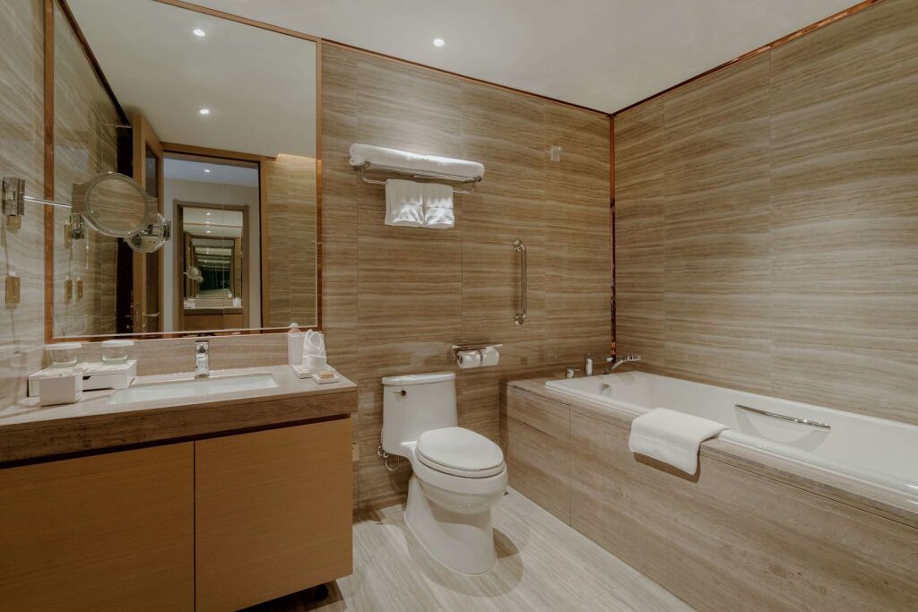 Шэньян: Hilton Shenyang Shimao