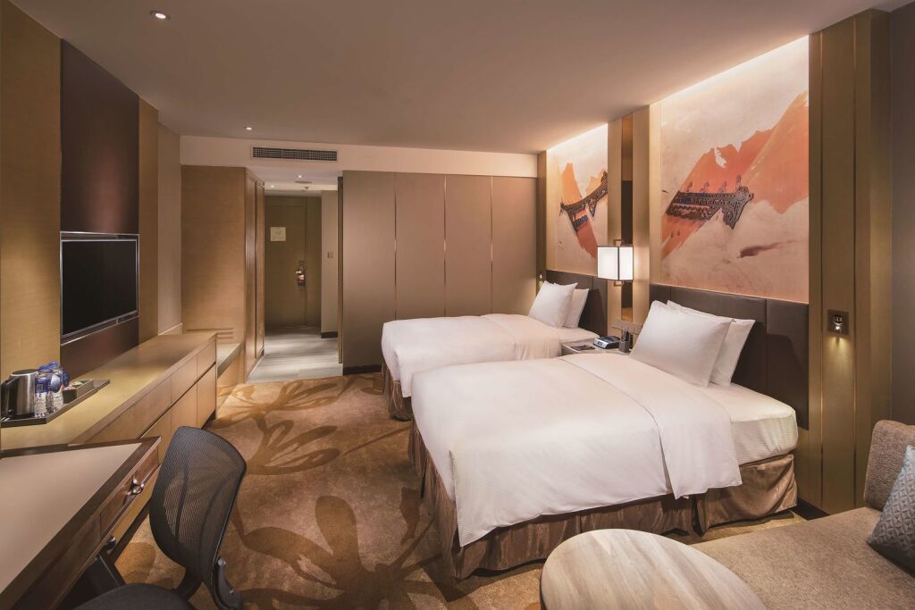 Шэньян: Hilton Shenyang Shimao