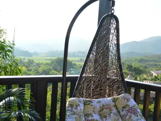 Хойчжоу: Coastal Hot Spring Resort