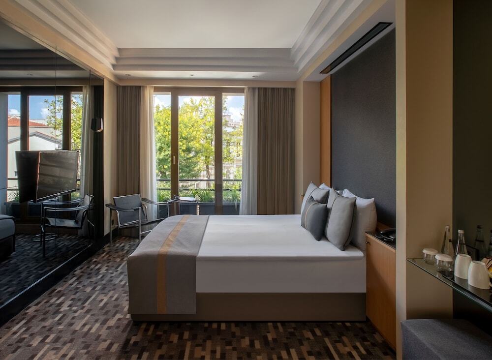 Стамбул: Tan Otel