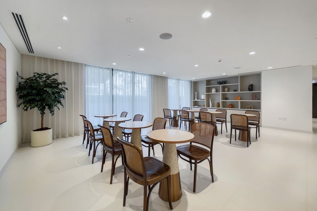 Дубай: Апартаменты Amazing 1BR in Marina Vista Emaar Beachfront