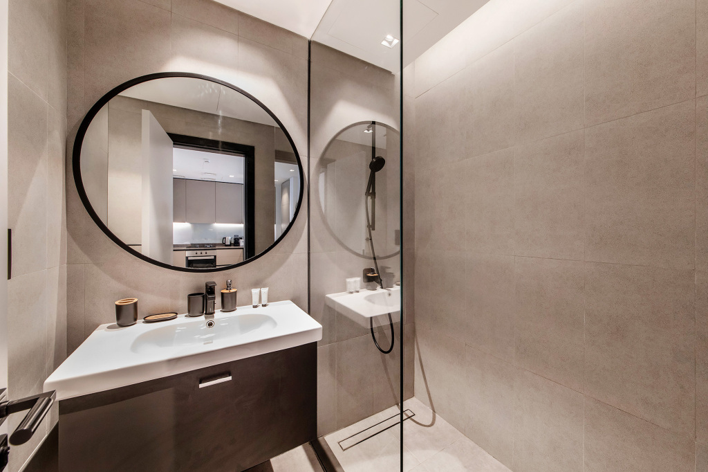 Дубай: Апартаменты Premium 1BR with Canal & Burj Khalifa view