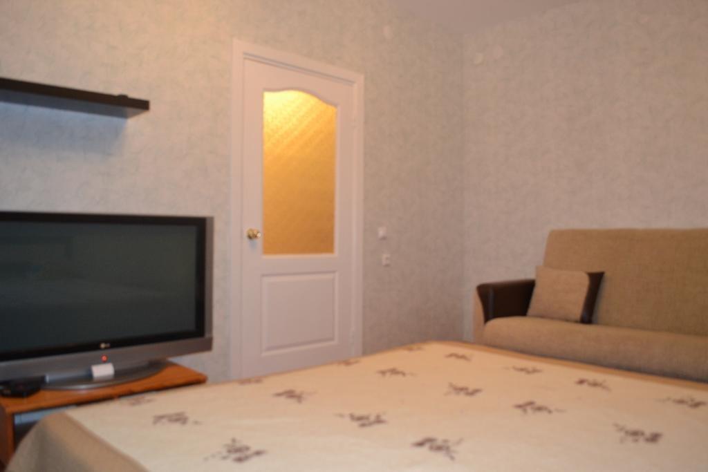 Пермь: Lunacharsky Apartment