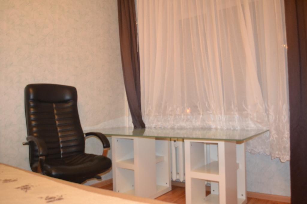 Пермь: Lunacharsky Apartment