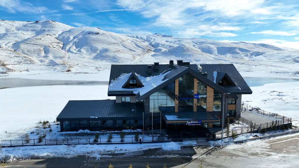 Кайсери: Radisson Blu Hotel Mount Erciyes Lake Side