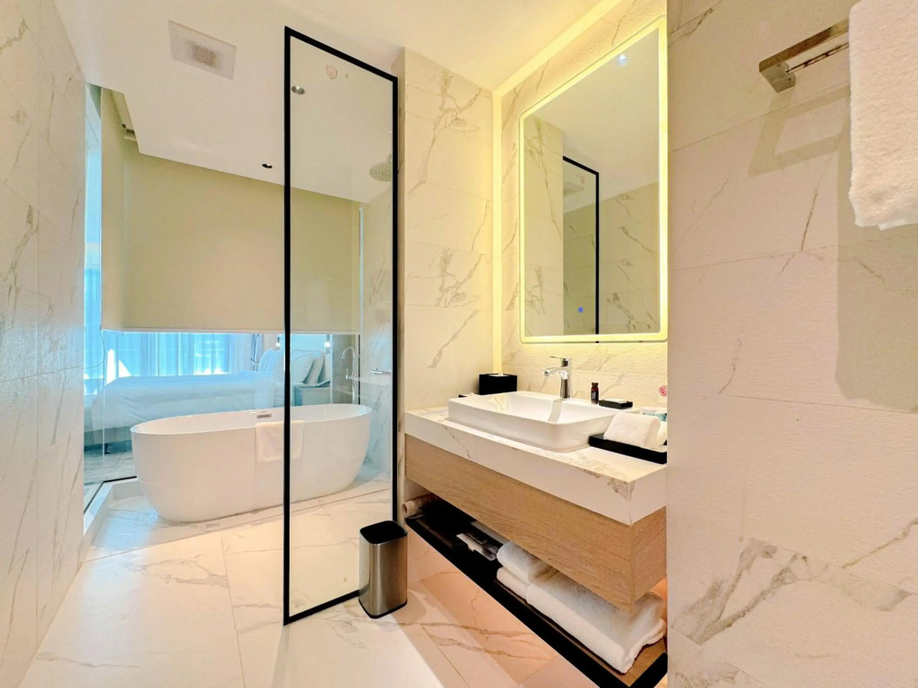 Тхаланг: Laya Resort Phuket Island