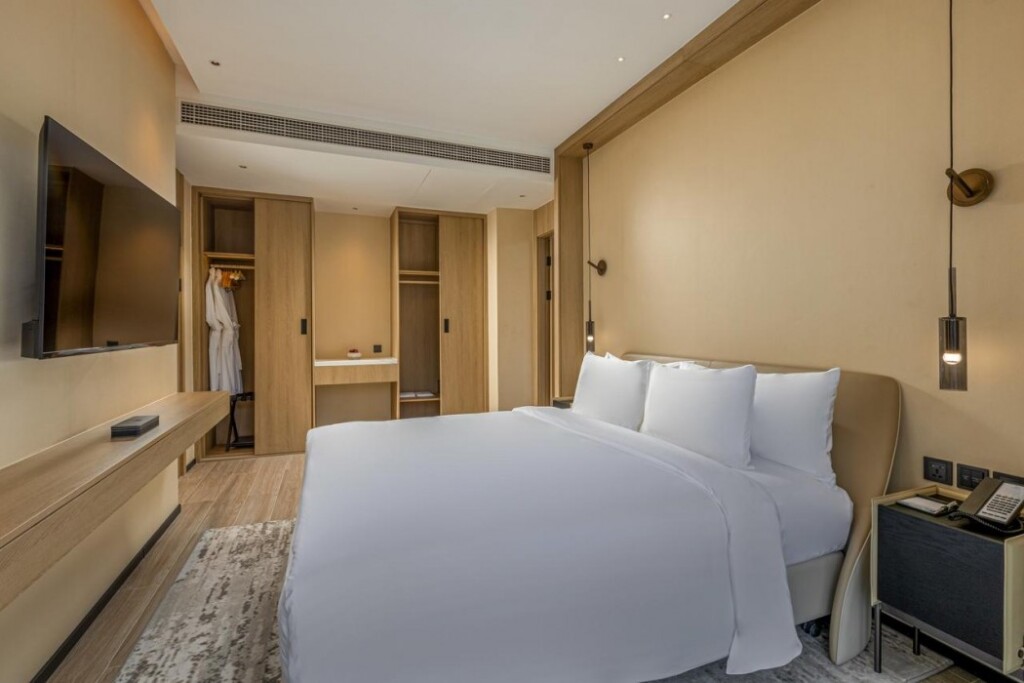 Тхаланг: Laya Resort Phuket Island