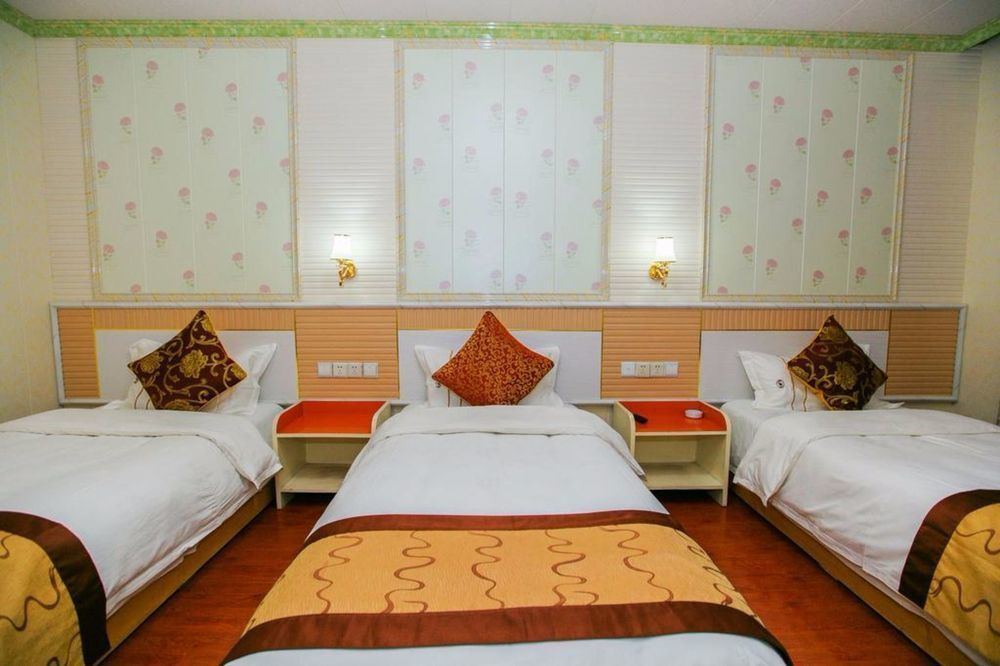 Цзинин: Qufu Yuanlin Hotel