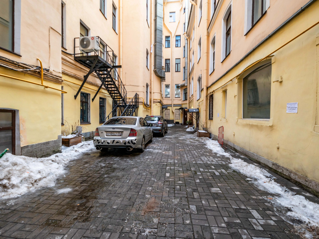 Санкт-Петербург: Квартира в центре Санкт-Петербурга