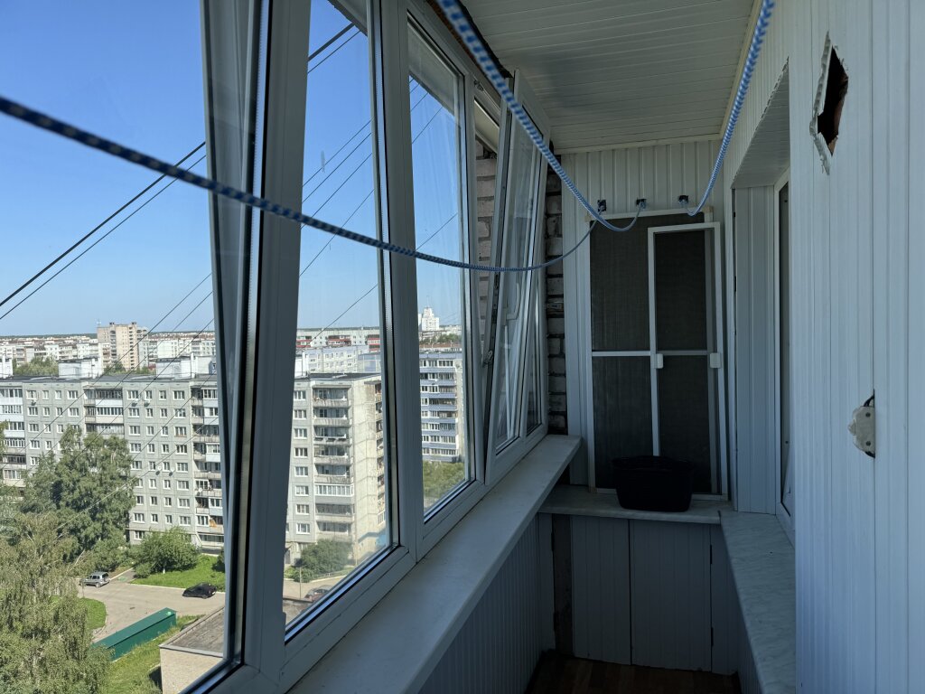 Великий Новгород: Квартира на Мира с Балконом и Видом на Город
