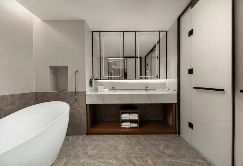 Синъи: Hilton Garden Inn Xingyi Wanfenglin