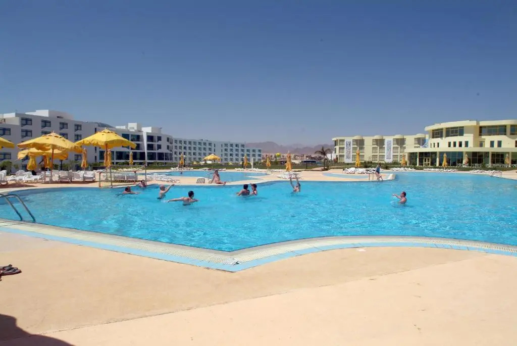 Amarina Sun Resort and Aqua Park — фото 1