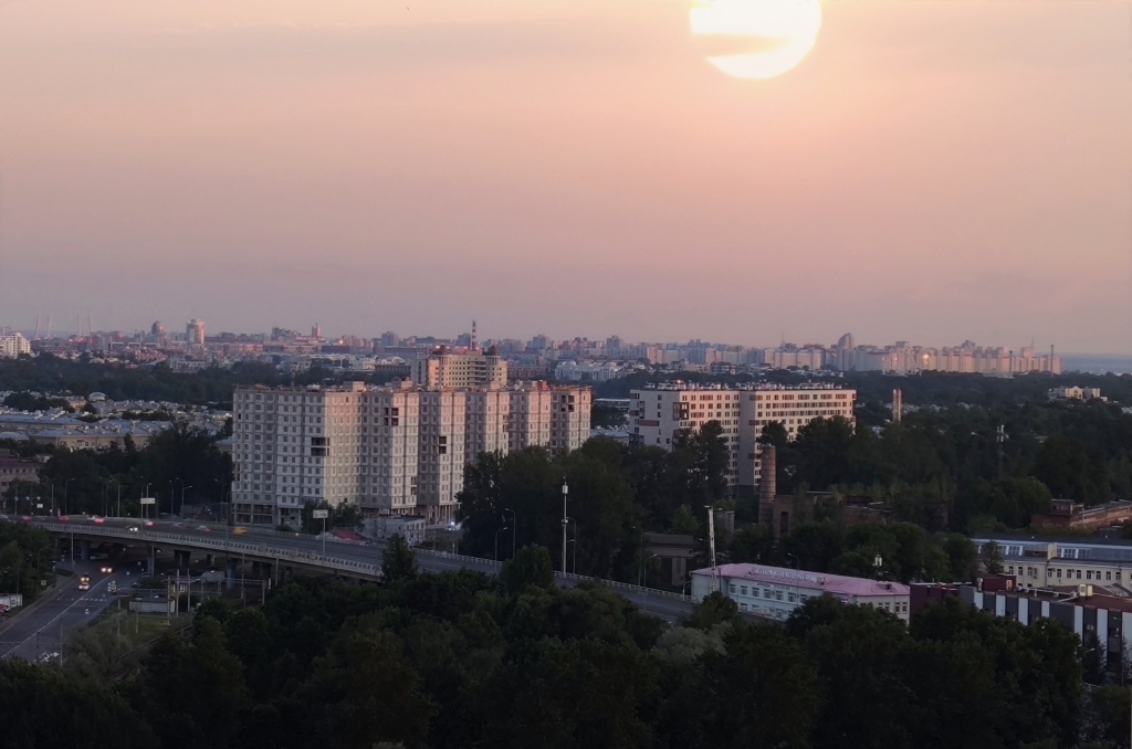 Санкт-Петербург: Квартира Уютная Квартира на Коломяжском
