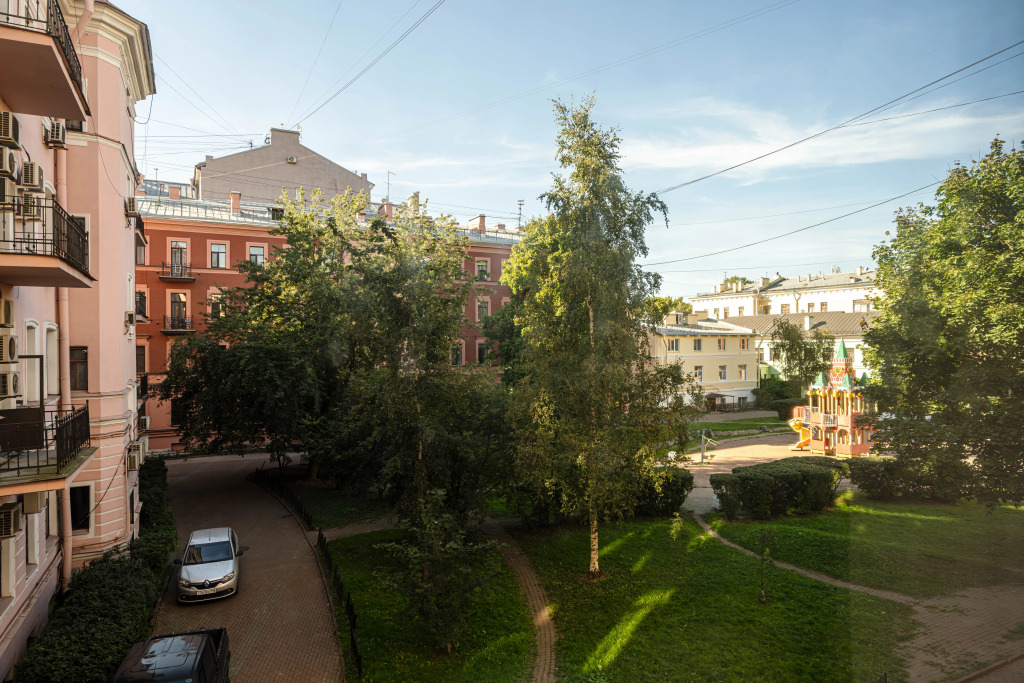 Санкт-Петербург: Гостевой дом Палуба