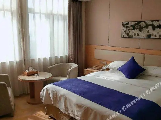 Аньцин: Zunyue Hotel