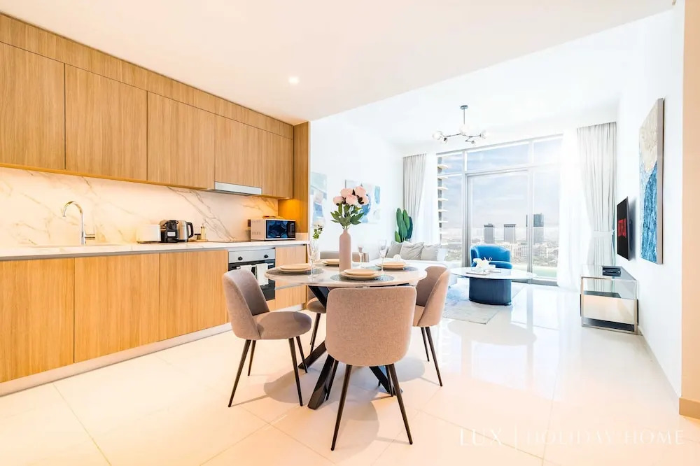 Дубай: LUX  The Luxury Sunspot Beach Suite