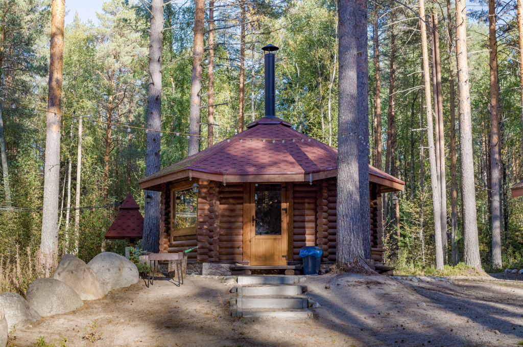 Алекка: Гостевой Дом Сосновый Берег - Pine Land