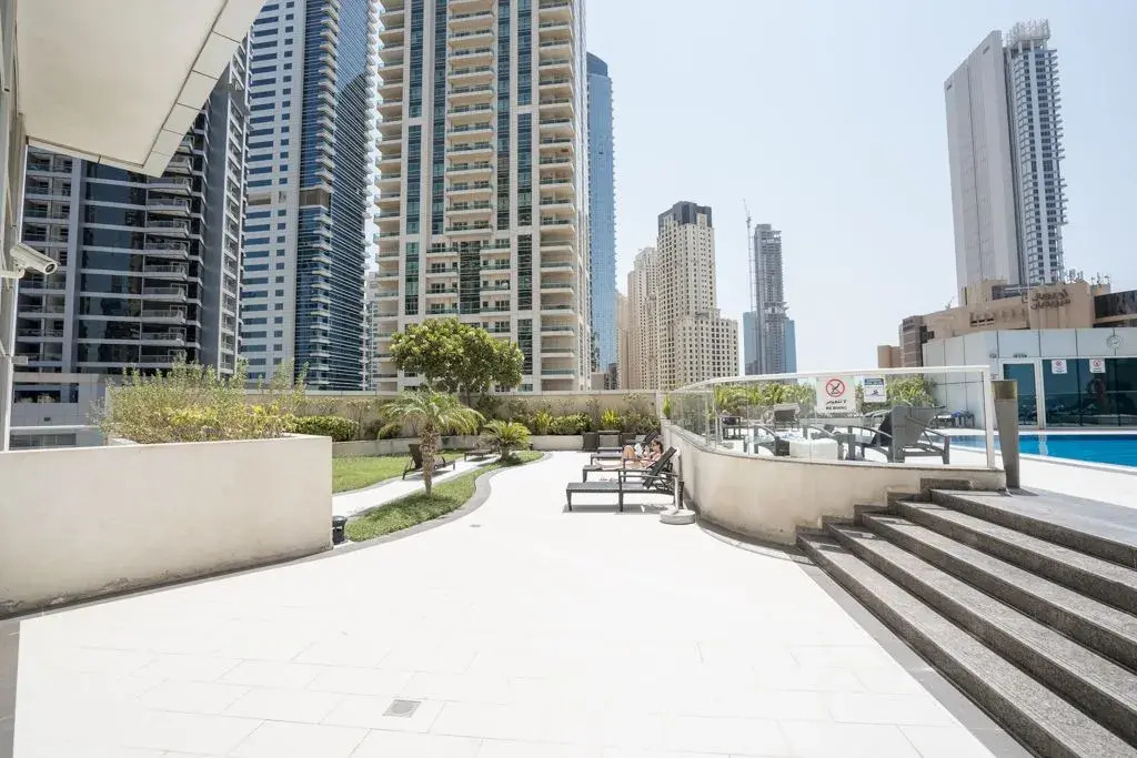 Дубай: Exceptional Apartment With Marina And Gulf Sea View