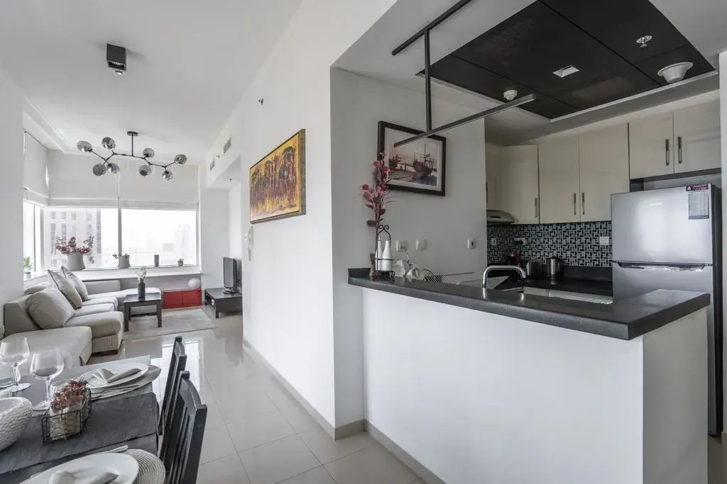 Дубай: Exceptional Apartment With Marina And Gulf Sea View