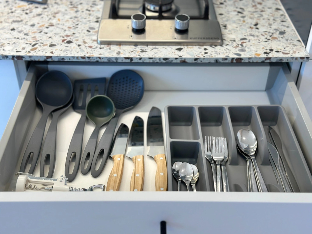 Светлогорск: Квартира Стекло