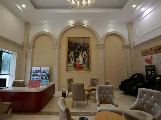 Бэйхай: Vienna Hotel Guangxi Beihai Yintan Wanda